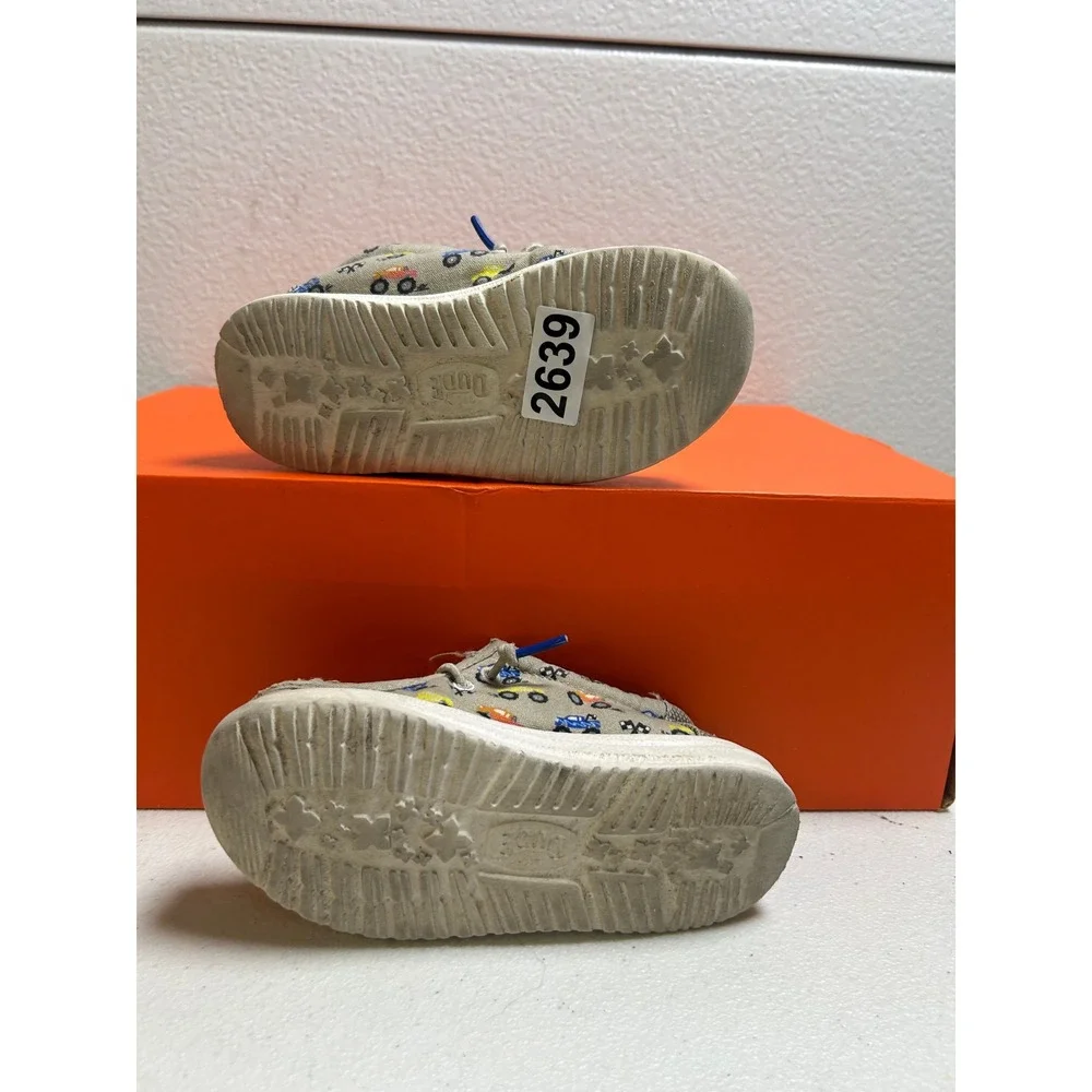 Hey Dude Wally Shoes Size Tan Monster Truck Print Slip On Loafer 10c #2639